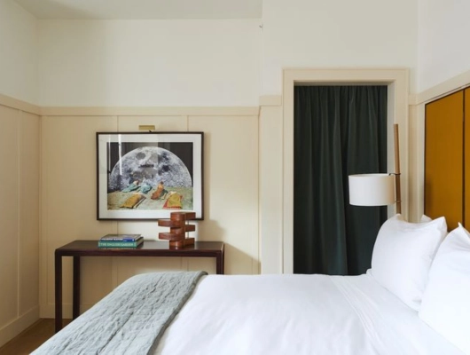 hotel room painting services in Dubai